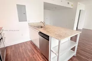 185 SW 7th St, Miami, FL 33130 - Photo 5