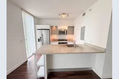 185 SW 7th St #2600, Miami, FL 33130 - Photo 7