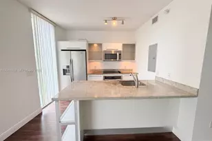 185 SW 7th St, Miami, FL 33130 - Photo 7
