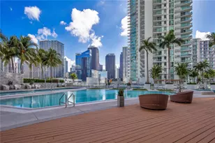 90 SW 3rd St, Miami, FL 33130 - Photo 11