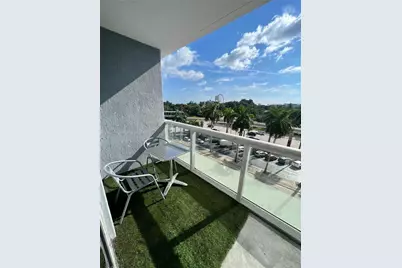 50 Biscayne Blvd #508, Miami, FL 33132 - Photo 3