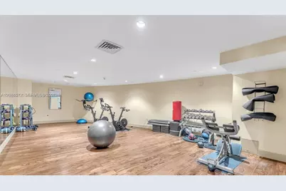 50 Biscayne Blvd #508, Miami, FL 33132 - Photo 21