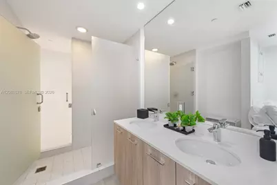 501 NE 31st St #2504, Miami, FL 33137 - Photo 15