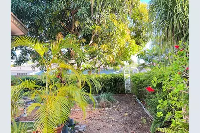 7920 SW 204th St, Cutler Bay, FL 33189 - Photo 37