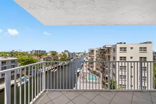 4000 NE 169th St, North Miami Beach, FL 33160 - Photo 33