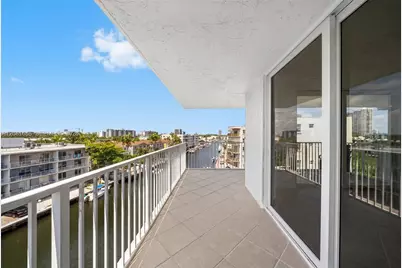 4000 NE 169th St #607 PLUS 30 FT DOCK, North Miami Beach, FL 33160 - Photo 29