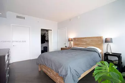 1900 N Bayshore Dr #2018, Miami, FL 33132 - Photo 11