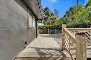 436 SW 4th Ave, Fort Lauderdale, FL 33315 - Photo 13