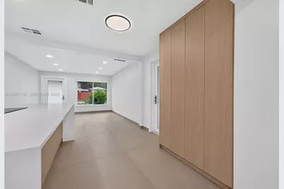 3036 N 58th Ave, Hollywood, FL 33021 - Photo 9