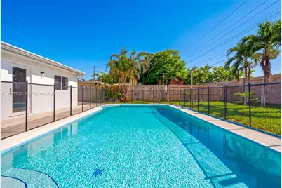 3036 N 58th Ave, Hollywood, FL 33021 - Photo 3