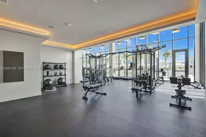 580 72nd St #2105, Miami Beach, FL 33141 - Photo 9