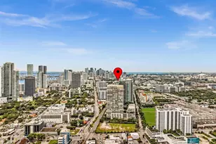 121 NE 34th St, Miami, FL 33137 - Photo 43