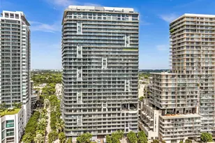 121 NE 34th St, Miami, FL 33137 - Photo 47