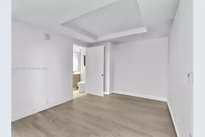 121 NE 34th St #1602, Miami, FL 33137 - Photo 3