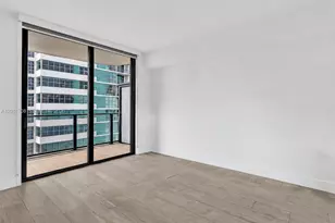 121 NE 34th St, Miami, FL 33137 - Photo 29