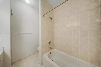2630 NE 3rd Dr #202, Homestead, FL 33033 - Photo 17