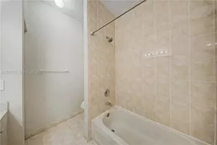 2630 NE 3rd Dr, Homestead, FL 33033 - Photo 17
