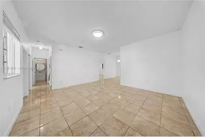 2630 NE 3rd Dr #202, Homestead, FL 33033 - Photo 3