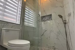 15813 SW 140th St, Miami, FL 33196 - Photo 11