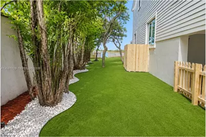 8041 NE Bayshore Ct #8041, Miami, FL 33138 - Photo 33