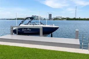 8041 NE Bayshore Ct, Miami, FL 33138 - Photo 25