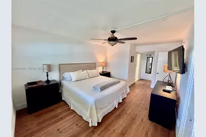 3051 S Palm Aire Dr #102, Pompano Beach, FL 33069 - Photo 9