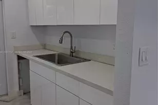 1535 NE 139th St, North Miami, FL 33161 - Photo 7