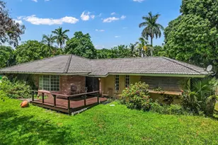 6105 SW 55th Ct, Davie, FL 33314 - Photo 9