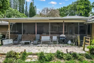6105 SW 55th Ct, Davie, FL 33314 - Photo 13