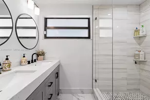 1699 W Fairway Rd, Pembroke Pines, FL 33026 - Photo 15