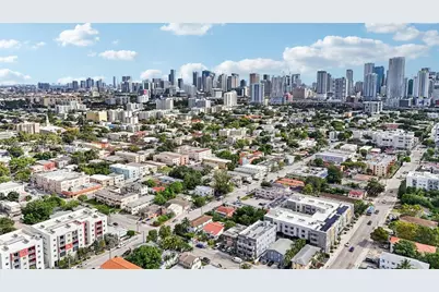 984 SW 6th St, Miami, FL 33130 - Photo 17