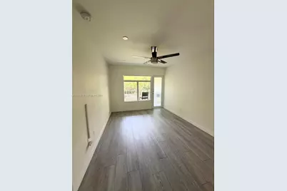 208 Meridian Ave #6, Miami Beach, FL 33139 - Photo 7
