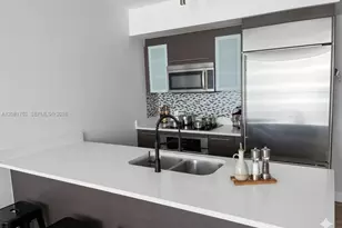 500 Brickell Ave, Miami, FL 33131 - Photo 1