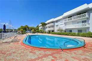 100 Edgewater Dr, Coral Gables, FL 33133 - Photo 13