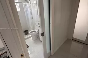 220 NE 12th Ave, Homestead, FL 33030 - Photo 11
