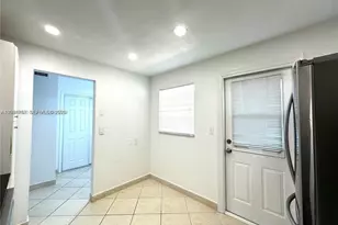 620 NE 12th Ave, Hallandale Beach, FL 33009 - Photo 7