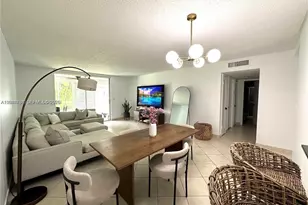 620 NE 12th Ave, Hallandale Beach, FL 33009 - Photo 3