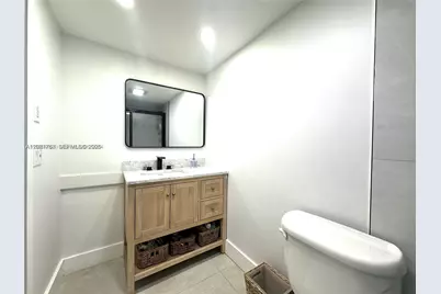 620 NE 12th Ave #102, Hallandale Beach, FL 33009 - Photo 13