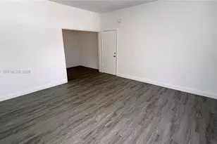 1115 Euclid Ave, Miami Beach, FL 33139 - Photo 17