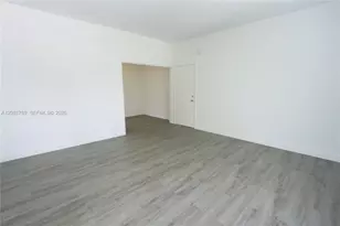 1115 Euclid Ave, Miami Beach, FL 33139 - Photo 7