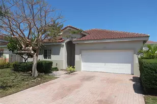 22527 SW 102nd Path, Cutler Bay, FL 33190 - Photo 1