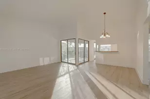 950 Constitution Dr, Homestead, FL 33034 - Photo 5