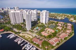 21200 NE Point Pl, Aventura, FL 33180 - Photo 1