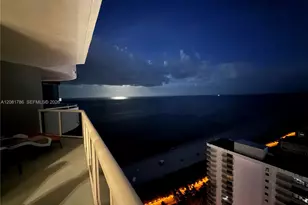 6301 Collins Ave, Miami Beach, FL 33141 - Photo 25