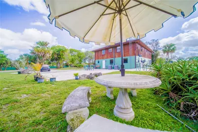 576 Marshall Rd, West Palm Beach, FL 33413 - Photo 79