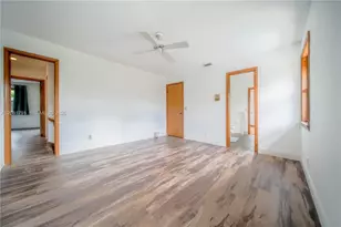576 Marshall Rd, West Palm Beach, FL 33413 - Photo 29