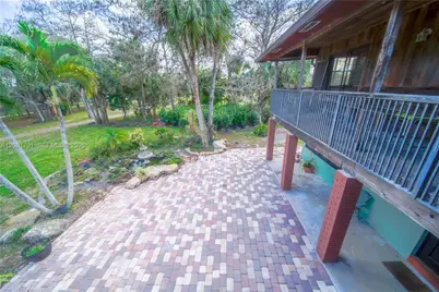 576 Marshall Rd, West Palm Beach, FL 33413 - Photo 65