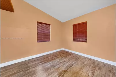6401 SW 63rd Ct, South Miami, FL 33143 - Photo 17