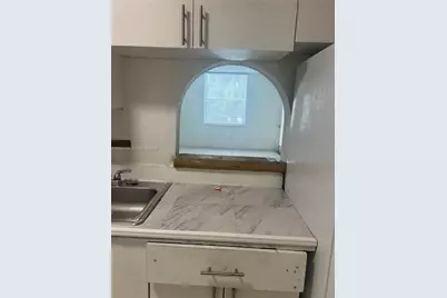 5755 W 20th Ave #201, Hialeah, FL 33012 - Photo 3