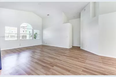 10031 River Glen Ct, Orlando, FL 32825 - Photo 13